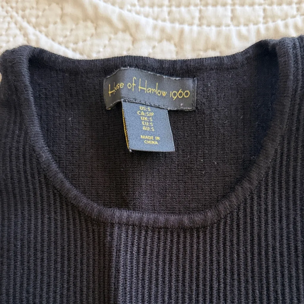 House of Harlow 1960 Black Ribbed Crop Top - Image 2