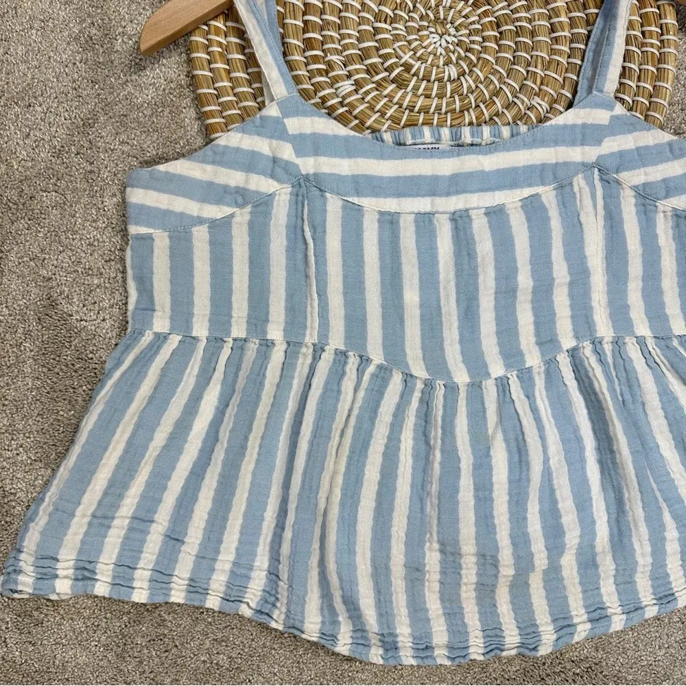 Old Navy Tie Shoulder Striped Smocked Babydoll Cami Swing Blouse Blue White L - Image 4