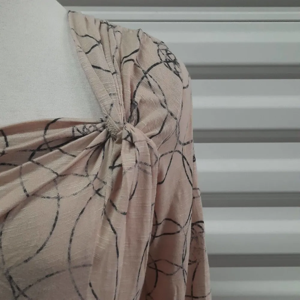 Chelsea & Violet Top Tunic Womens Size Small Long Sleeve Asymmetrical Blouse - Image 5