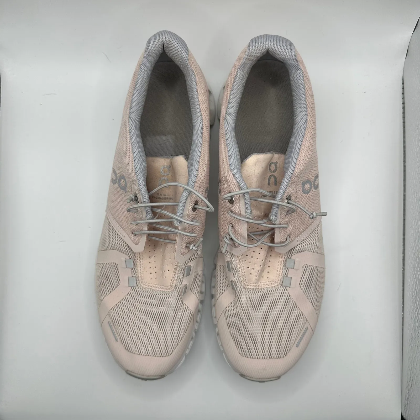 On Cloud Running Shoes Women Pink Cloud 5 Lightweight Swiss Engineering US W 10 - Image 4