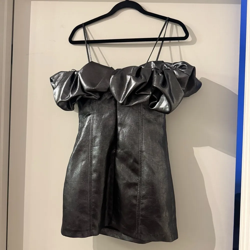 NWT ZARA METALLIC SILVER VOLUMINOUS BODYCON DRESS SIZE S - Image 11