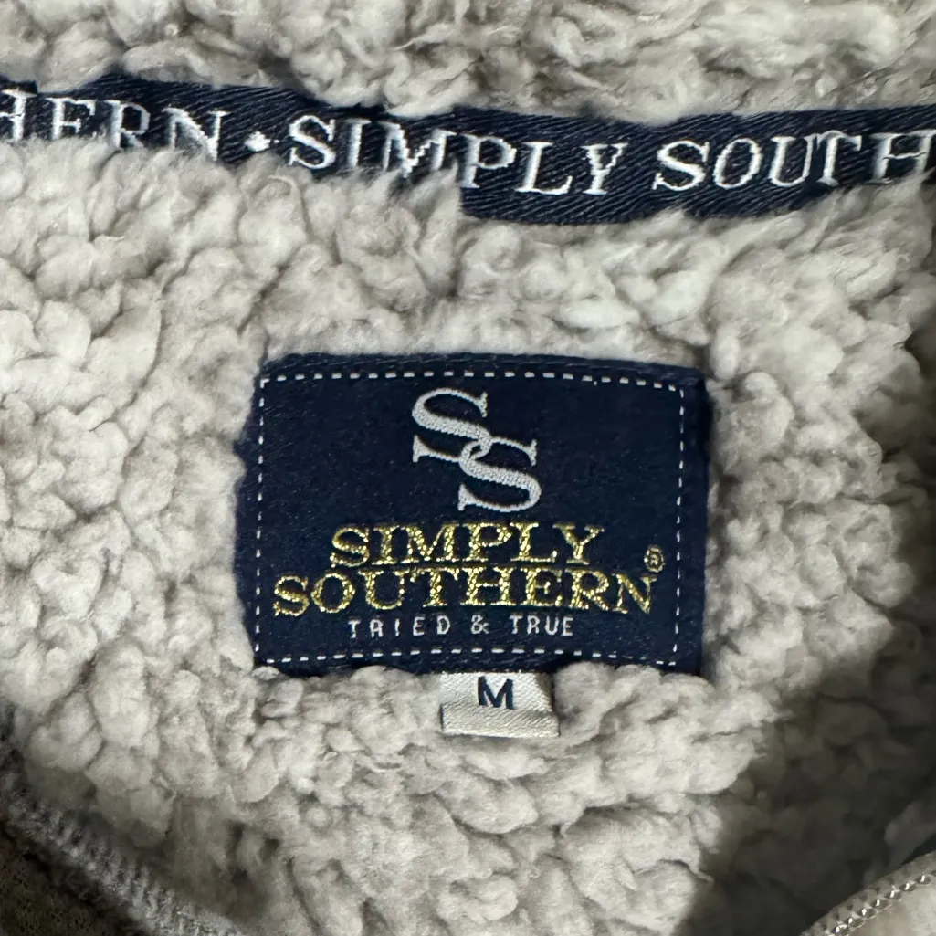 Simply Southern Gray Sherpa Quarter Zip Pullover Women’s Medium - Image 4