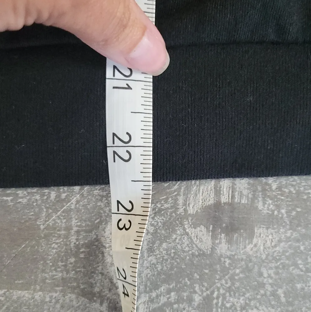 Pink Victoria’s Secret Gray & Black 1/4 zip pullover size Large - Image 16