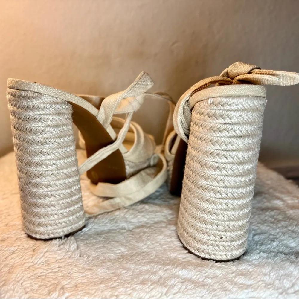 Gianni Bini Beige Lace Up Ankle Strap Platform Heels Size 9.5 - Image 4