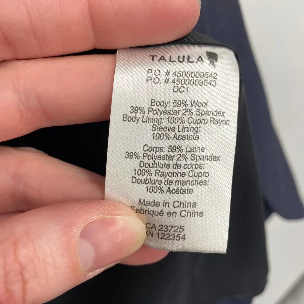 Talula Aritzia Blazer Wool Blend Navy Blue 2 Buttons Gold Crest Womens 10 - Image 3