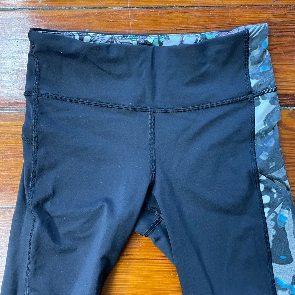 Rare Lululemon Run The World Zippered Cuff Running 7/8 Leggings/Tights Sz 2 - Image 6