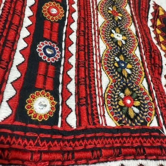 Zara XS Embroidered‎ Aztec White Tied Top Mirror PomPom Boho Beach Vaca Summer - Image 7