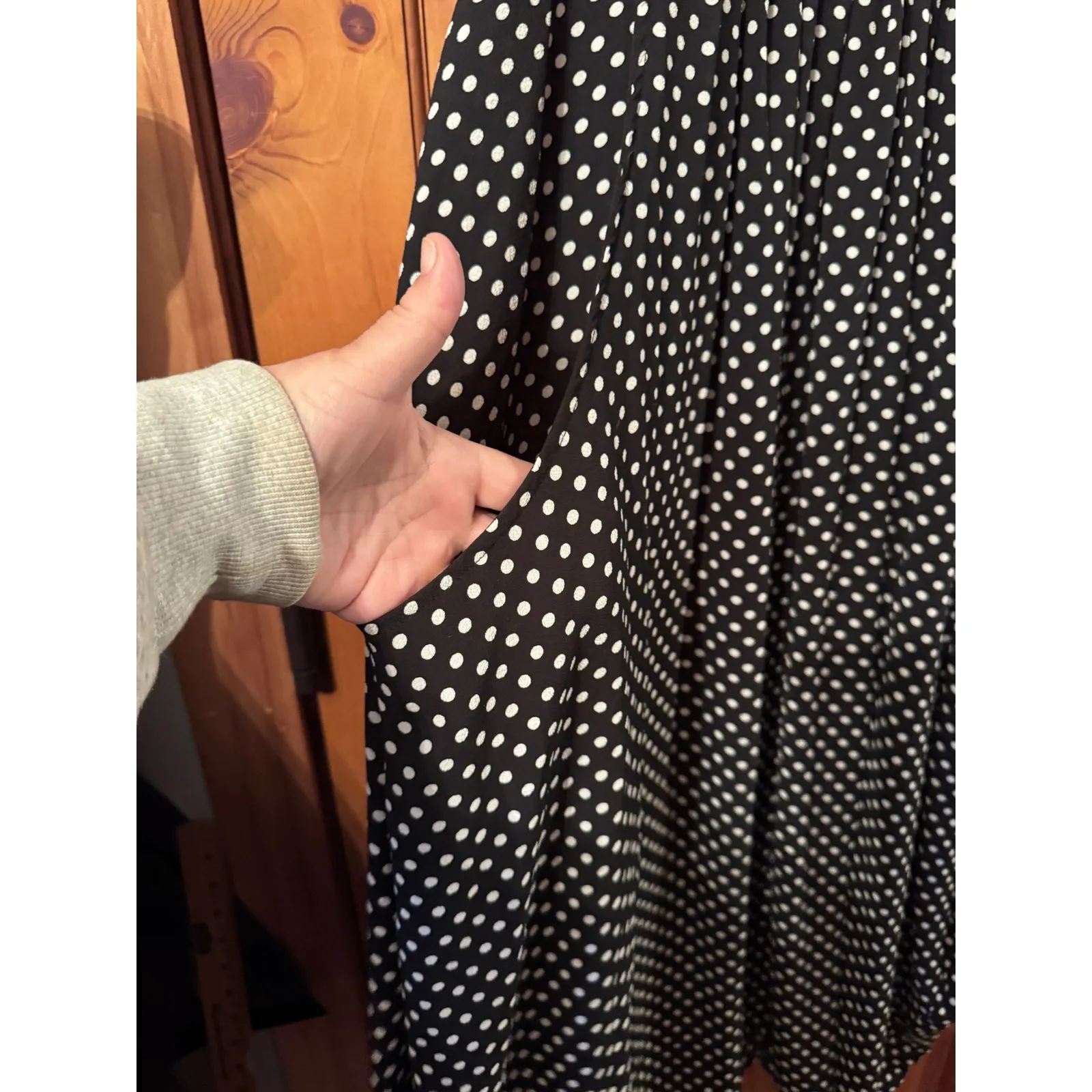 Black White Polka Dot Maxi Dress Cowl Neck Pockets Flowy SEE MEASUREMENTS Size M - Image 4