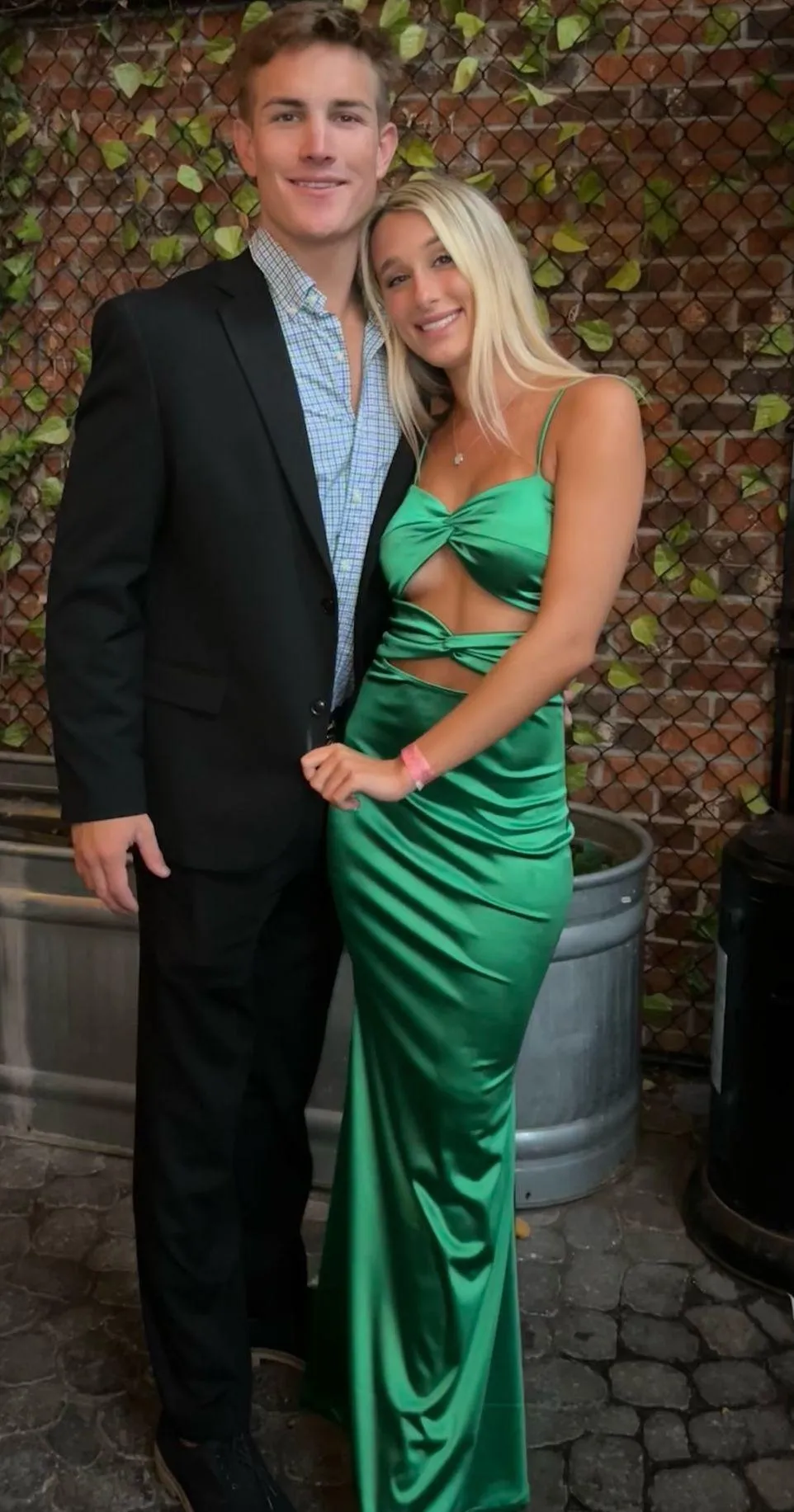 Green Windsor Formal Dress - Image 2