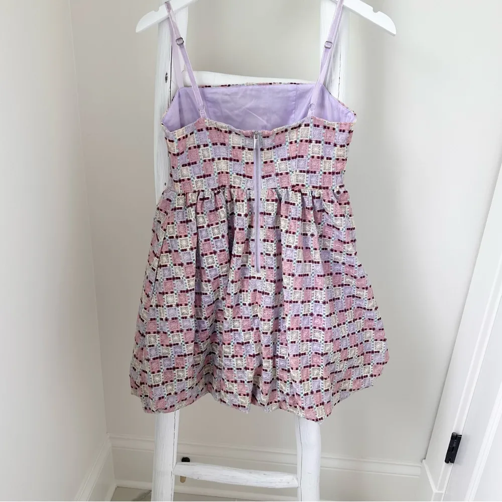 Embroidered Bubble Mini Dress Pink Multi Color SZ 6 - Image 5