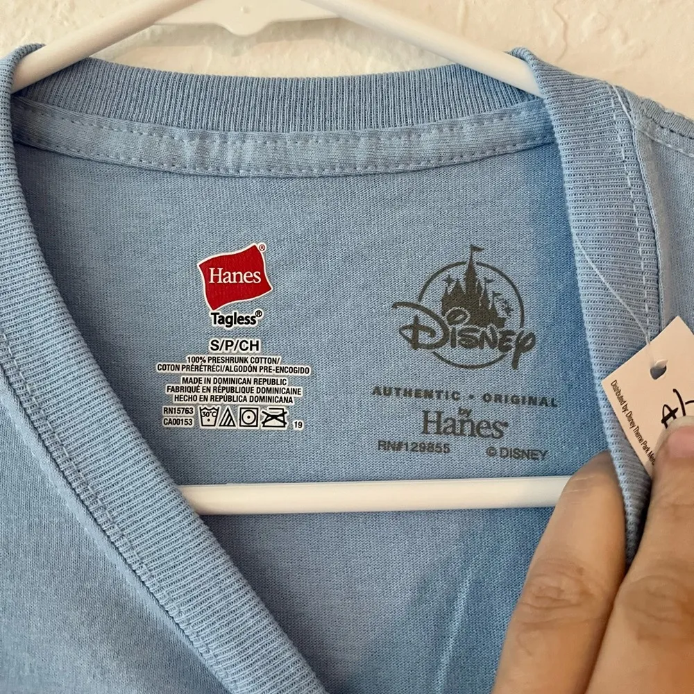 NWT Disney World Parks Mickey & Minnie Where Dreams Come True Blue Top Small - Image 3