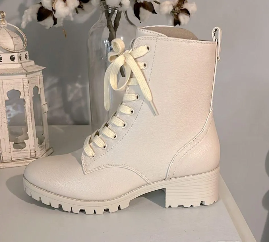 Ivory Lace Up Combat Boots Hiking Booties Sugar Womens 8 White - Image 3