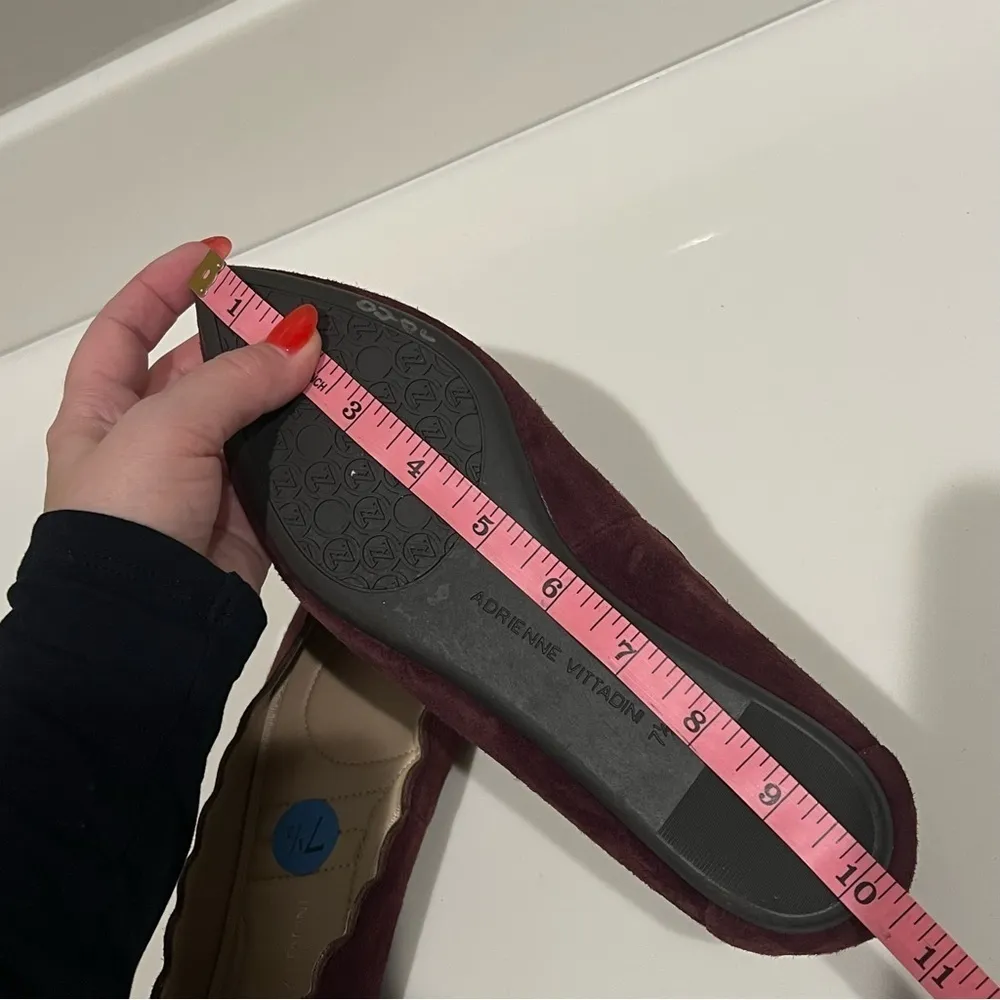 Adrienne Vittadini Fox scalloped pointy toe flats, suede leather maroon 7.5 - Image 3