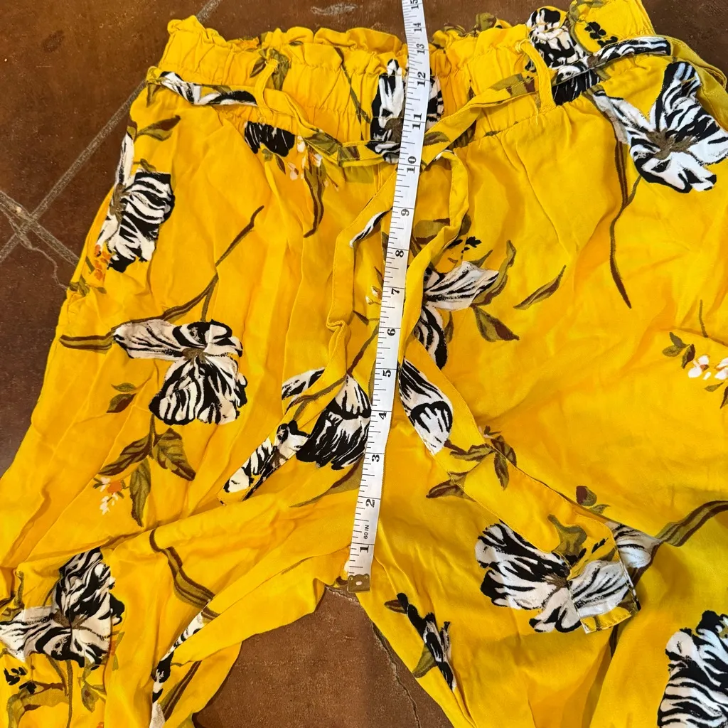 New Look Yellow Floral Trousers Gaucho Festival Flowy Summer Lightweight Pants M - Image 3