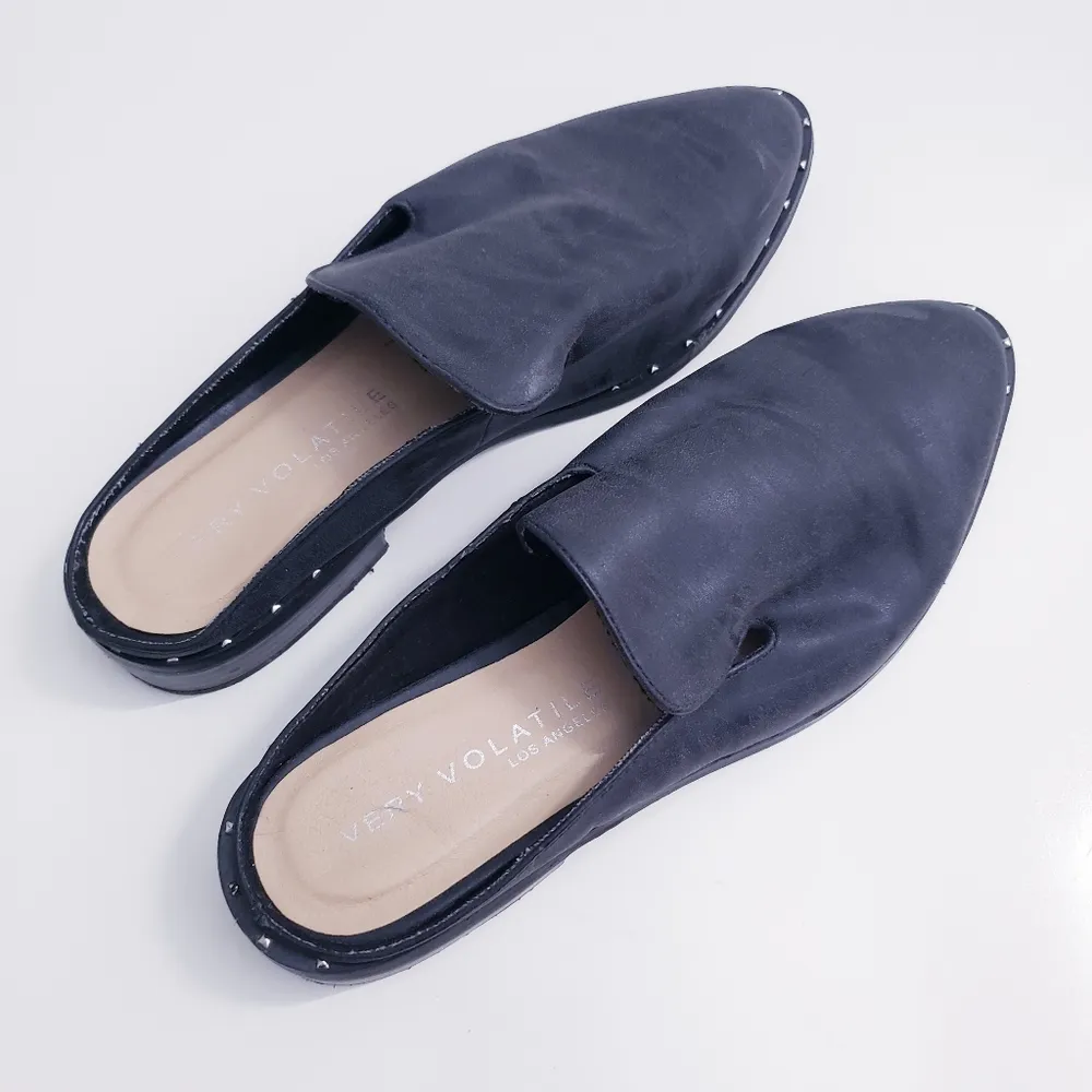 Very Volatile Pointed Slide On Flats - Image 3