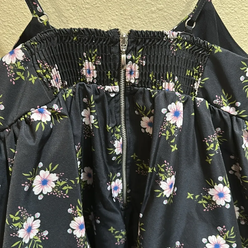 NWT Free People size small in A Bubble Mini Dress in Black - Image 9