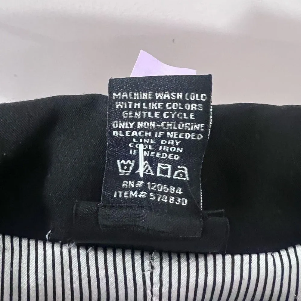 Torrid black single button closure ruched sleeves blazer - Image 8