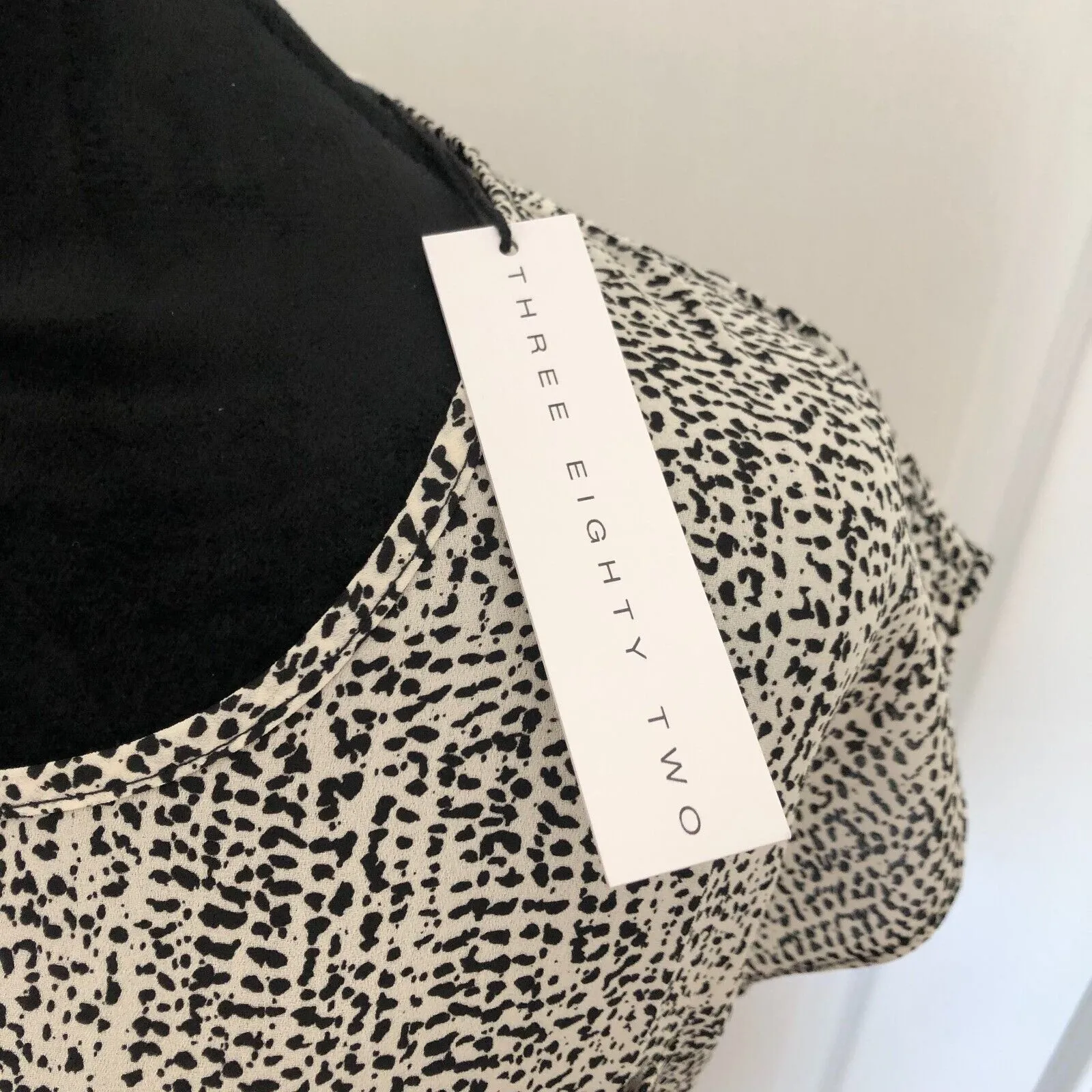 Three Eighty Two Womens Blouse XS Black White Round Neck Back Keyhole NWT - Image 7