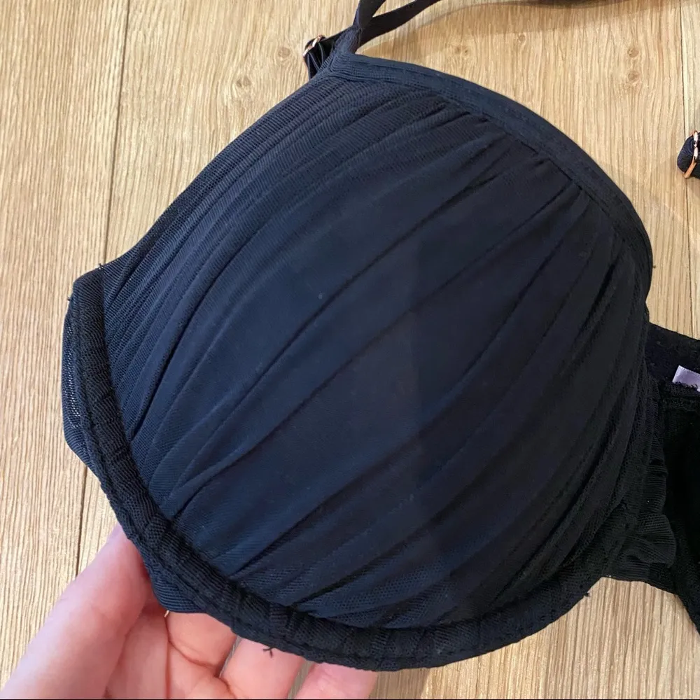 Savage X Fenty Ruched Underwired Bra in Black Size 34C - Image 2