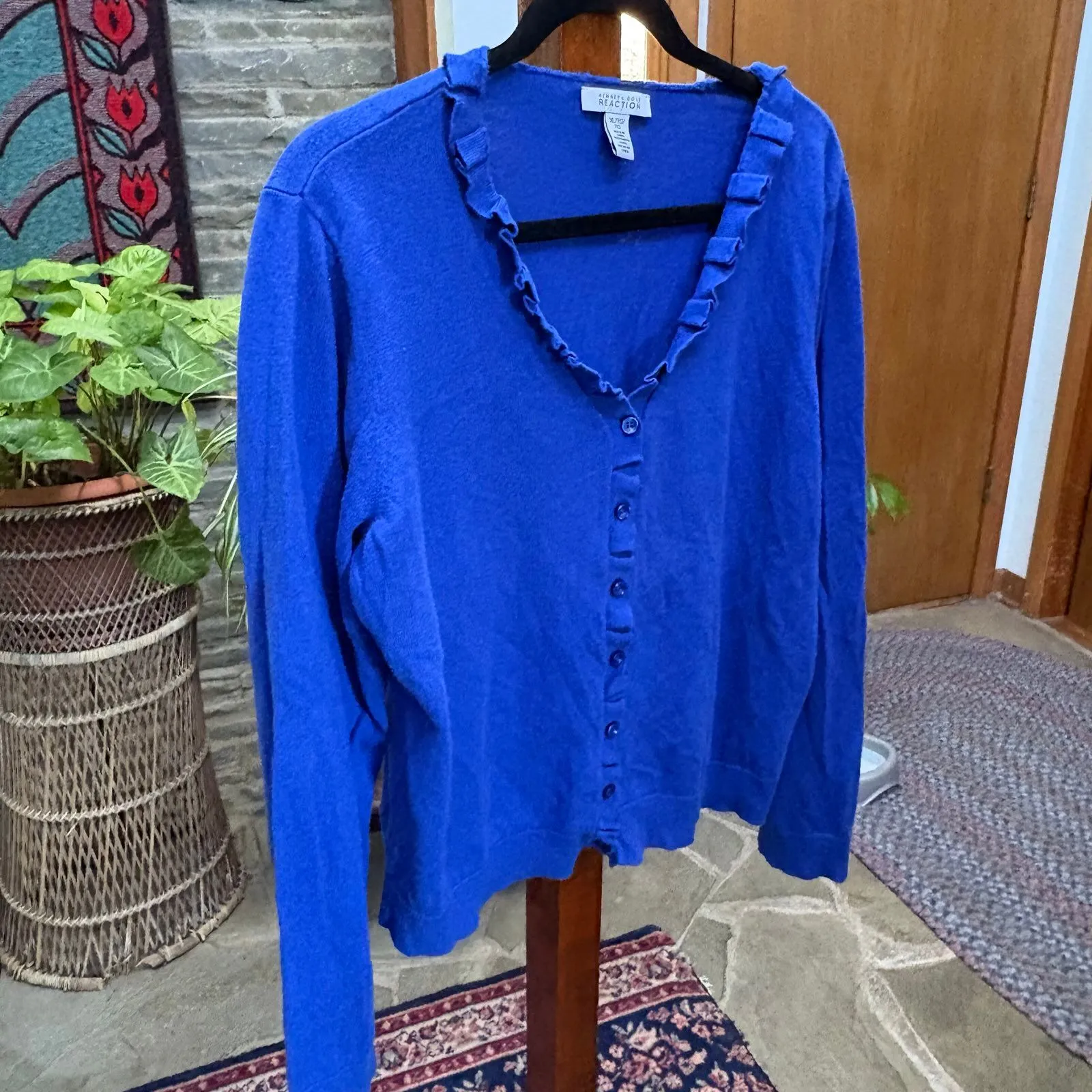 Women's Kenneth Cole Reaction Cobalt Blue Ruffled Cardigan size XL - Image 3