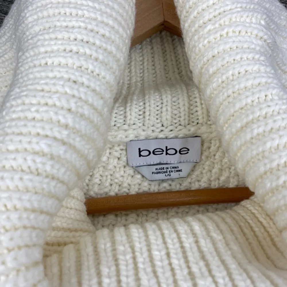 Bebe Ivory Sleeveless Knit Turtleneck Split Open Back Sweater L - Image 6