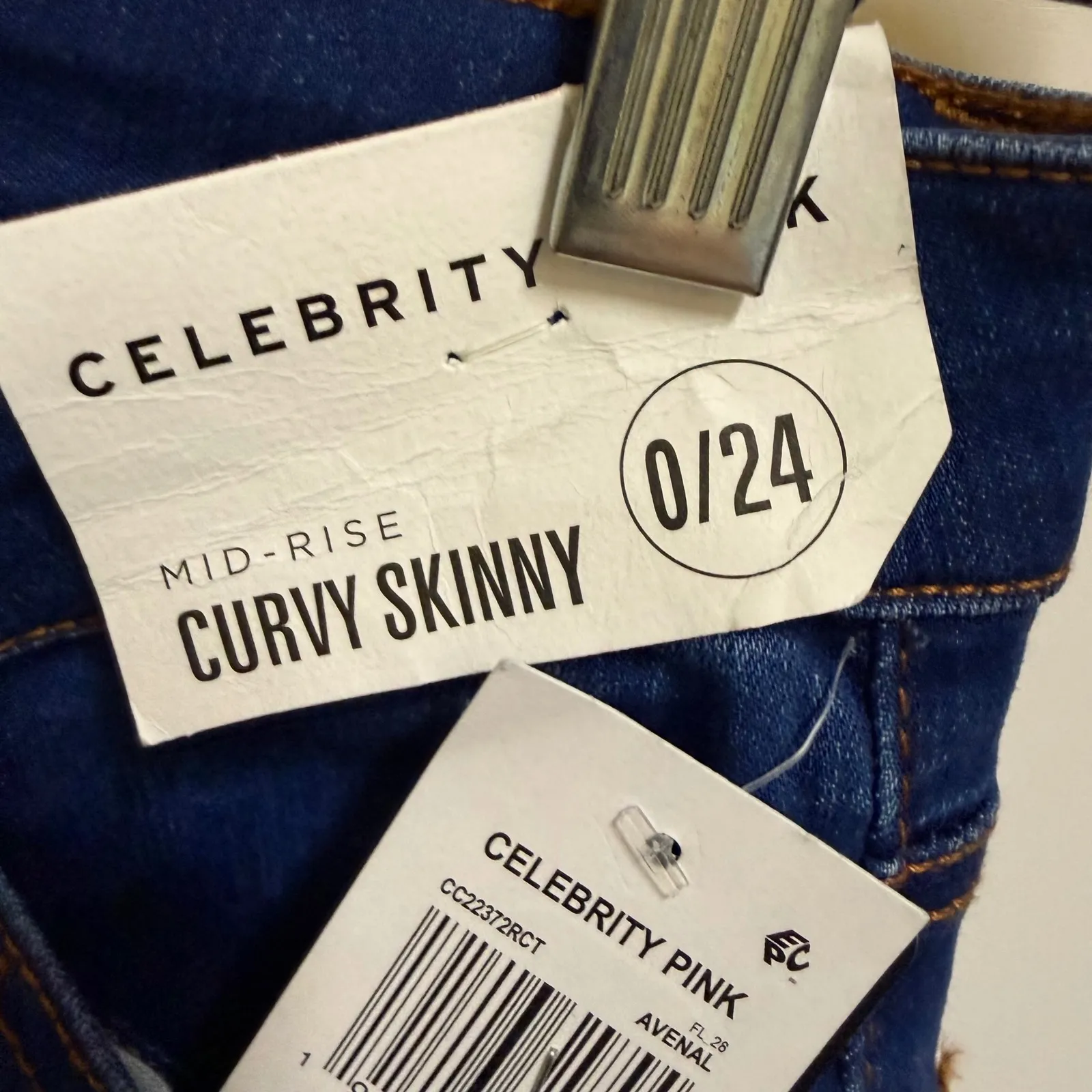 Celebrity Pink Women's Mid Rise Curvy‎ Skinny Jeans Dark Wash Size 0 24 NEW - Image 5