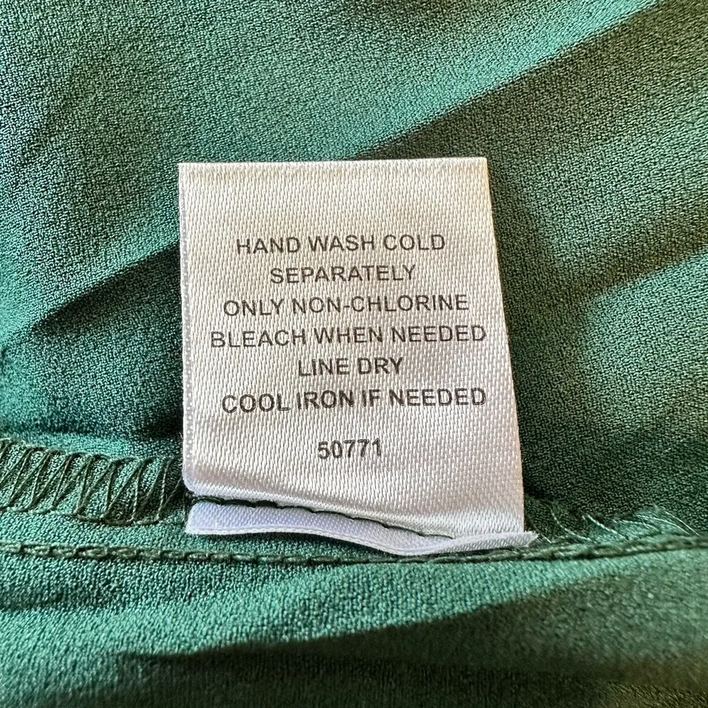 Sugarlips Juniper Floral Marquette Henley Blouse size 2X Long Sleeves Green NWT - Image 13