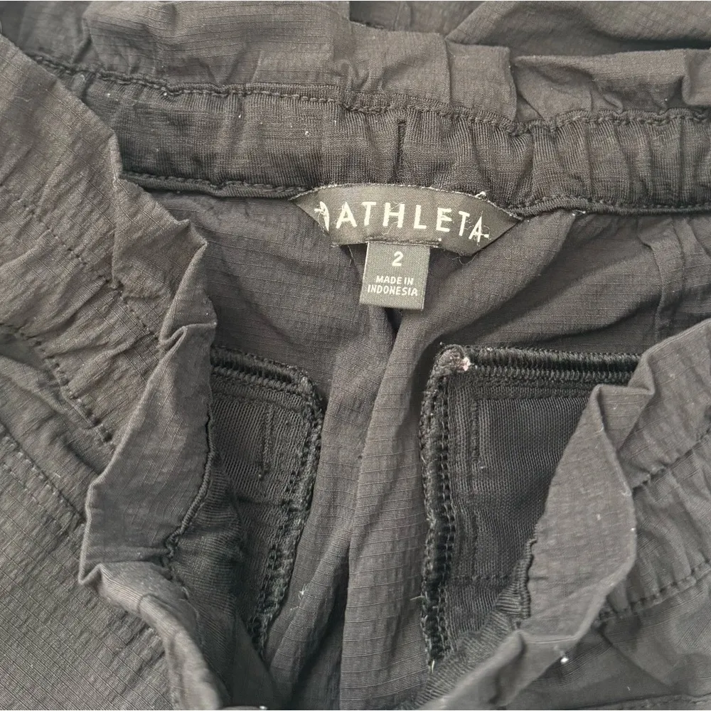 Athleta Trekkie Paper Bag Pants Size 2 Black - Image 5