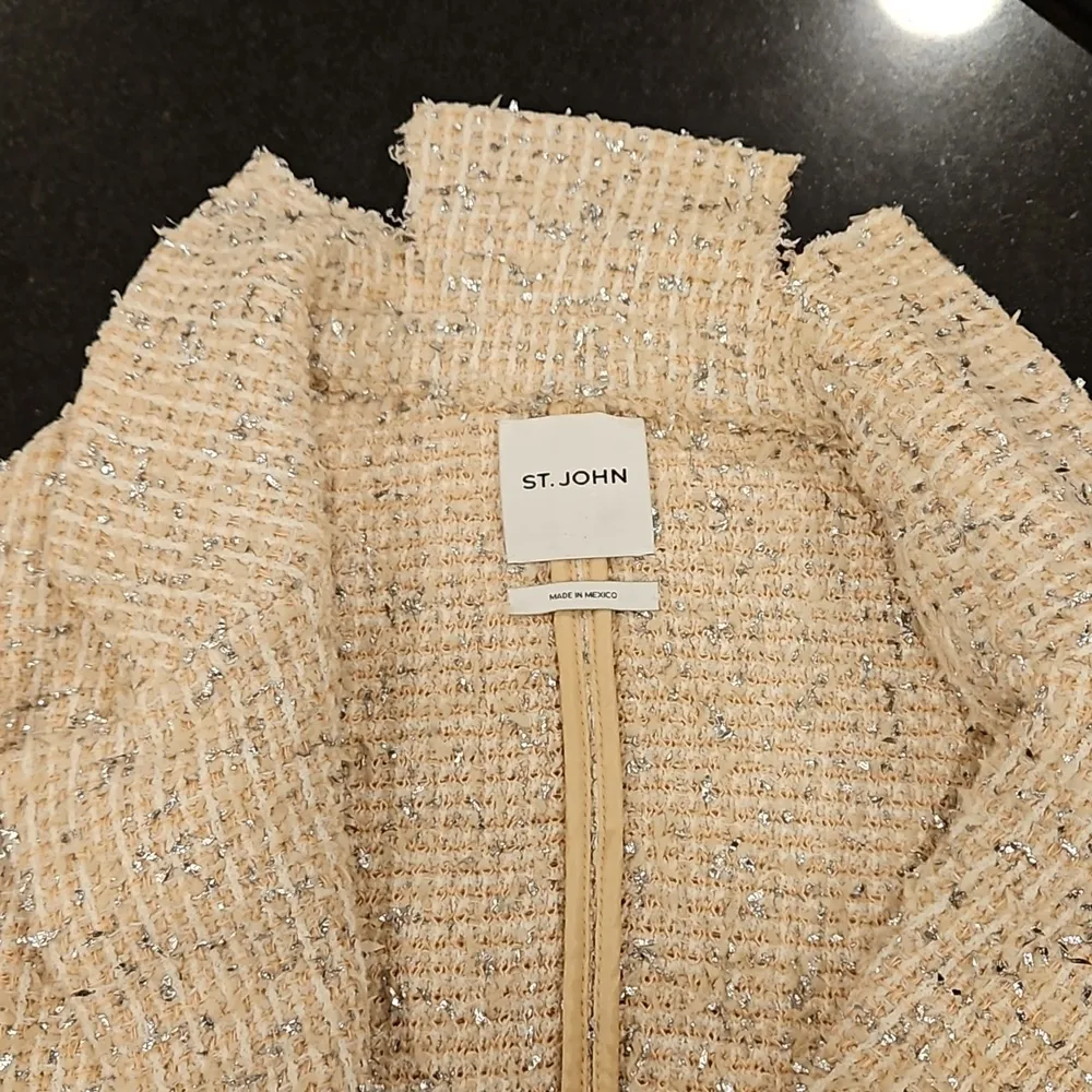 💕ST JOHN💕 Metallic Eyelash Knit Tweed Split Collar Jacket ~ Ecru 4 NWOT - Image 9