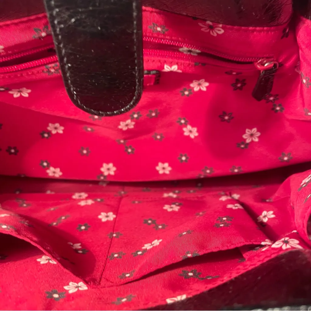 Americana Red/white with black trim tote magnetic snap purse/ Bag - Image 12