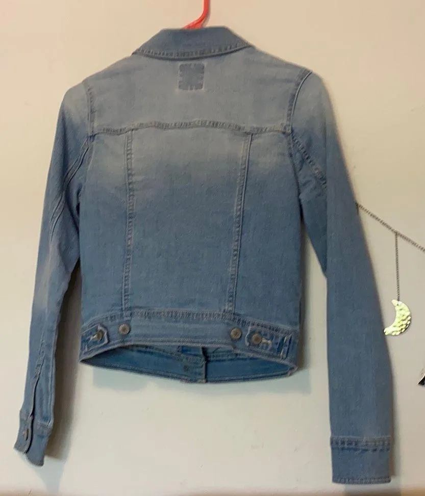 Lightwash Denim Jacket - Image 2