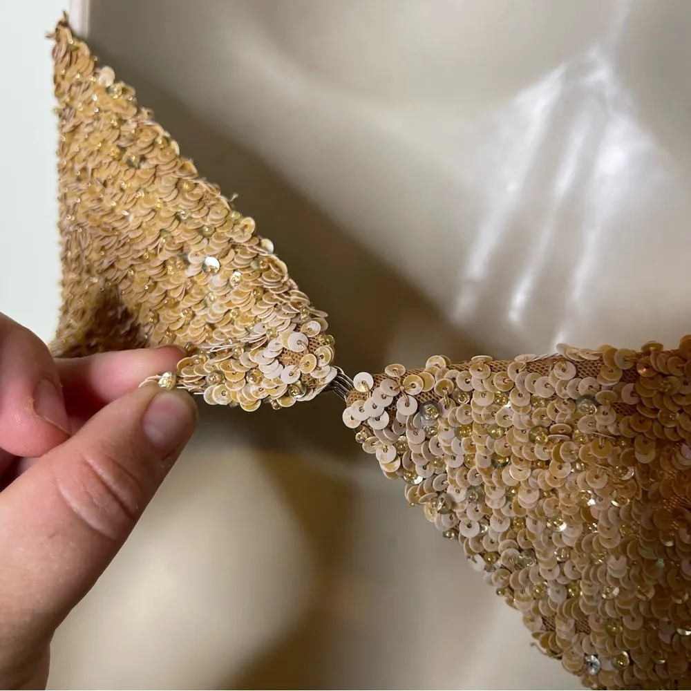 Vintage Y2K Handmade Luxury Gold Sequin Halter neck crop top sz XS - Image 9