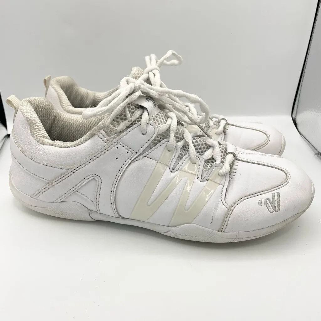 Varsity Tradition cheer white shoes sneakers Size 8.5 - Image 2