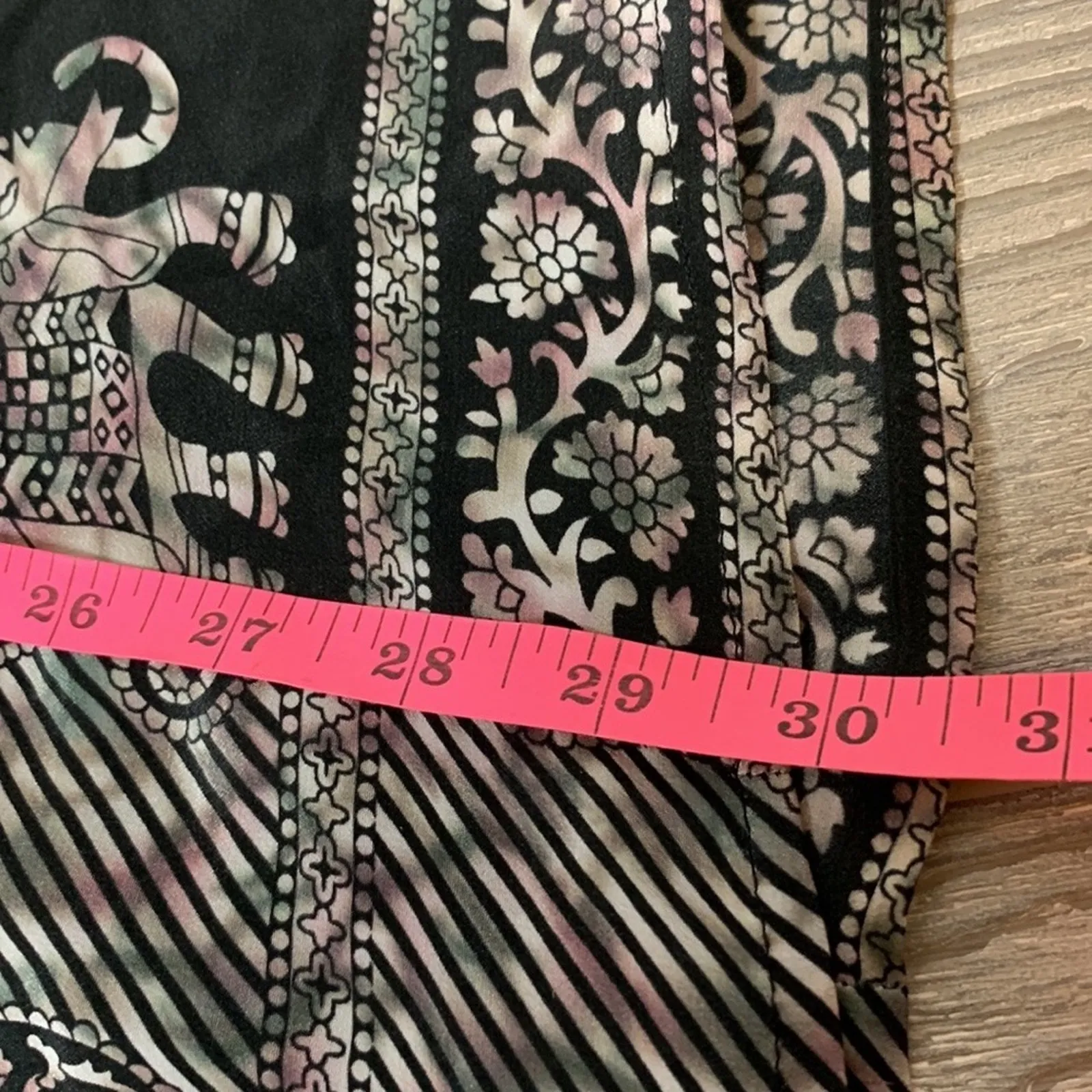 Tolani silk elephant paisley floral print tunic top sz S - Image 4