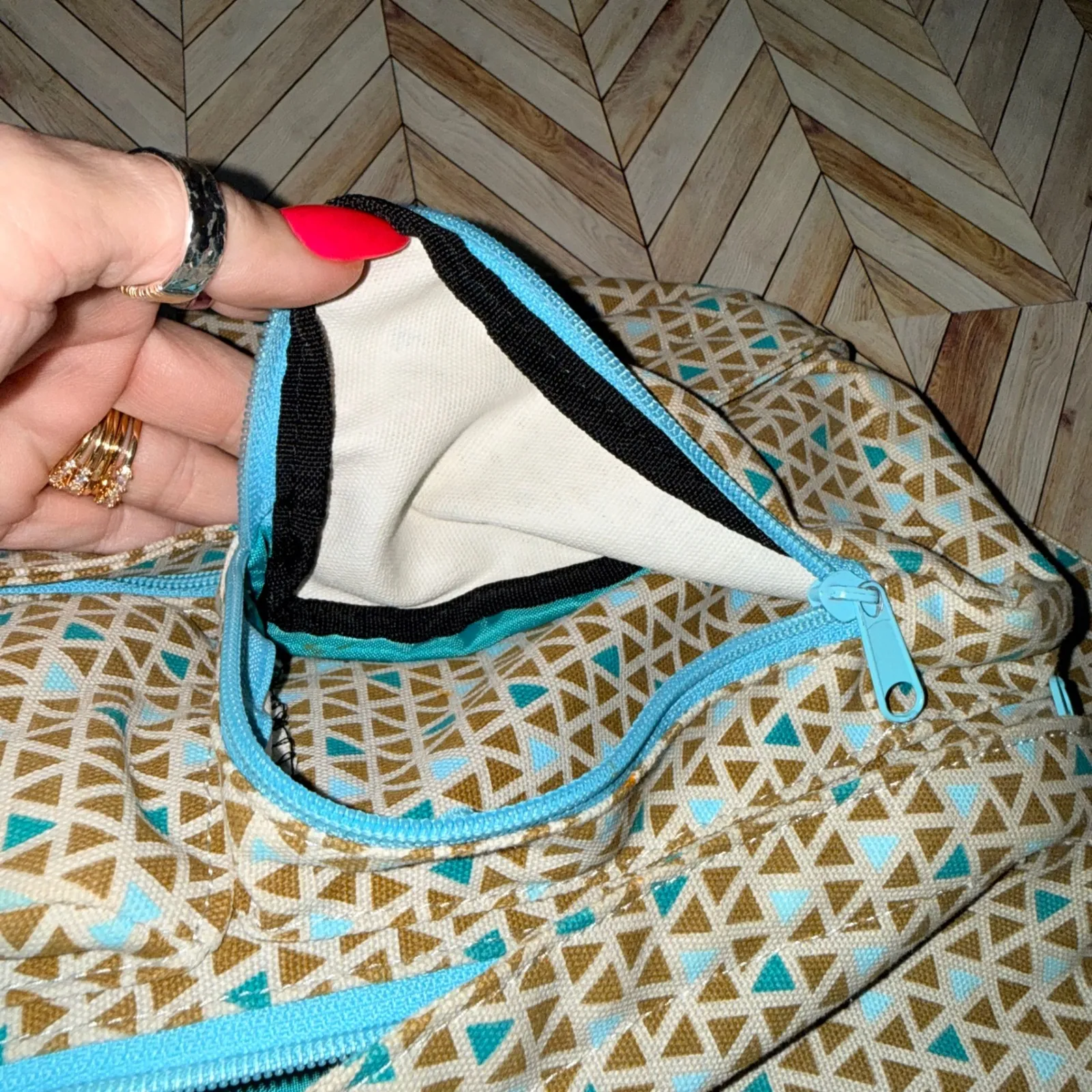 KAVU Rope Sling Backpack Geometric Print Adjustable Strap Teal Tan Brown Travel - Image 10