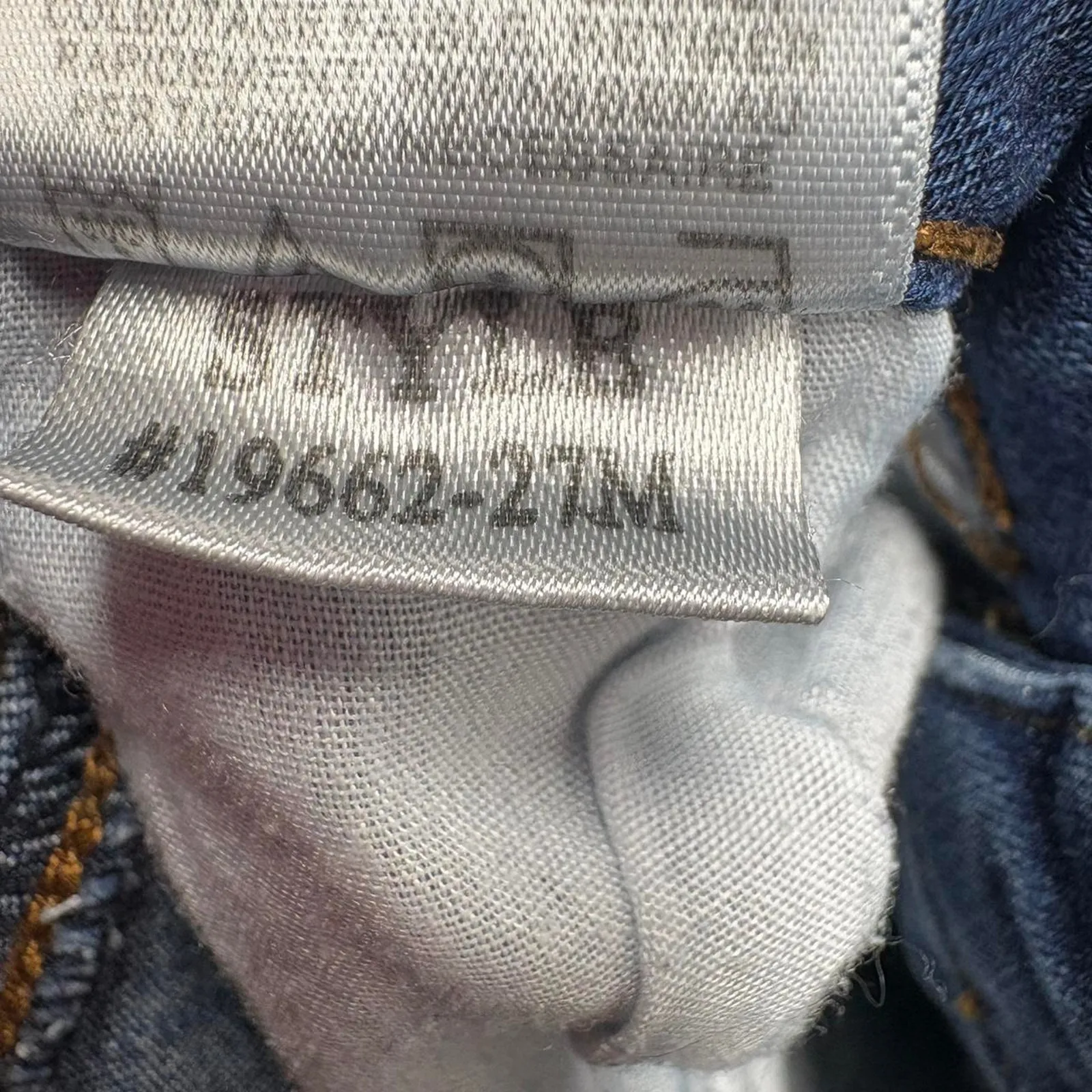 Simple society navy blue distressed skinny jeans Size 23 - Image 4