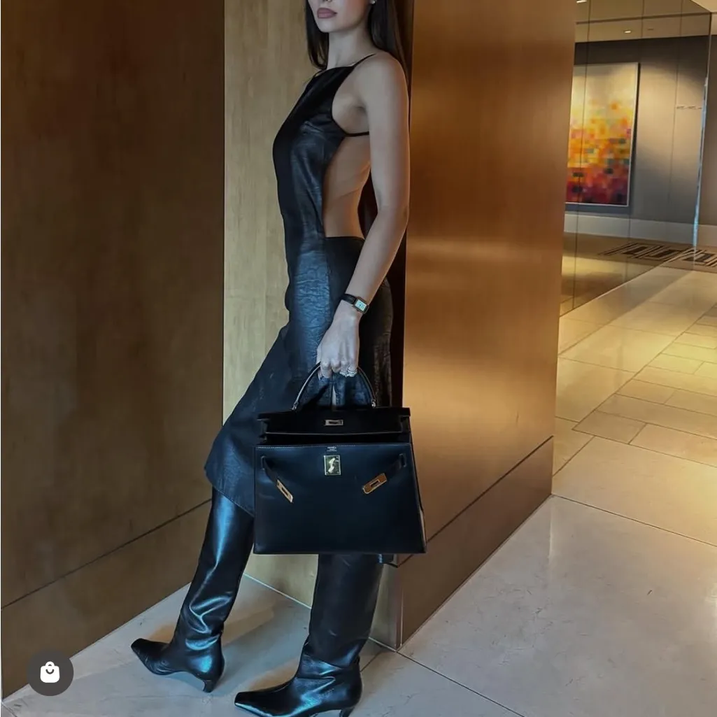 Lioness dress - Image 2