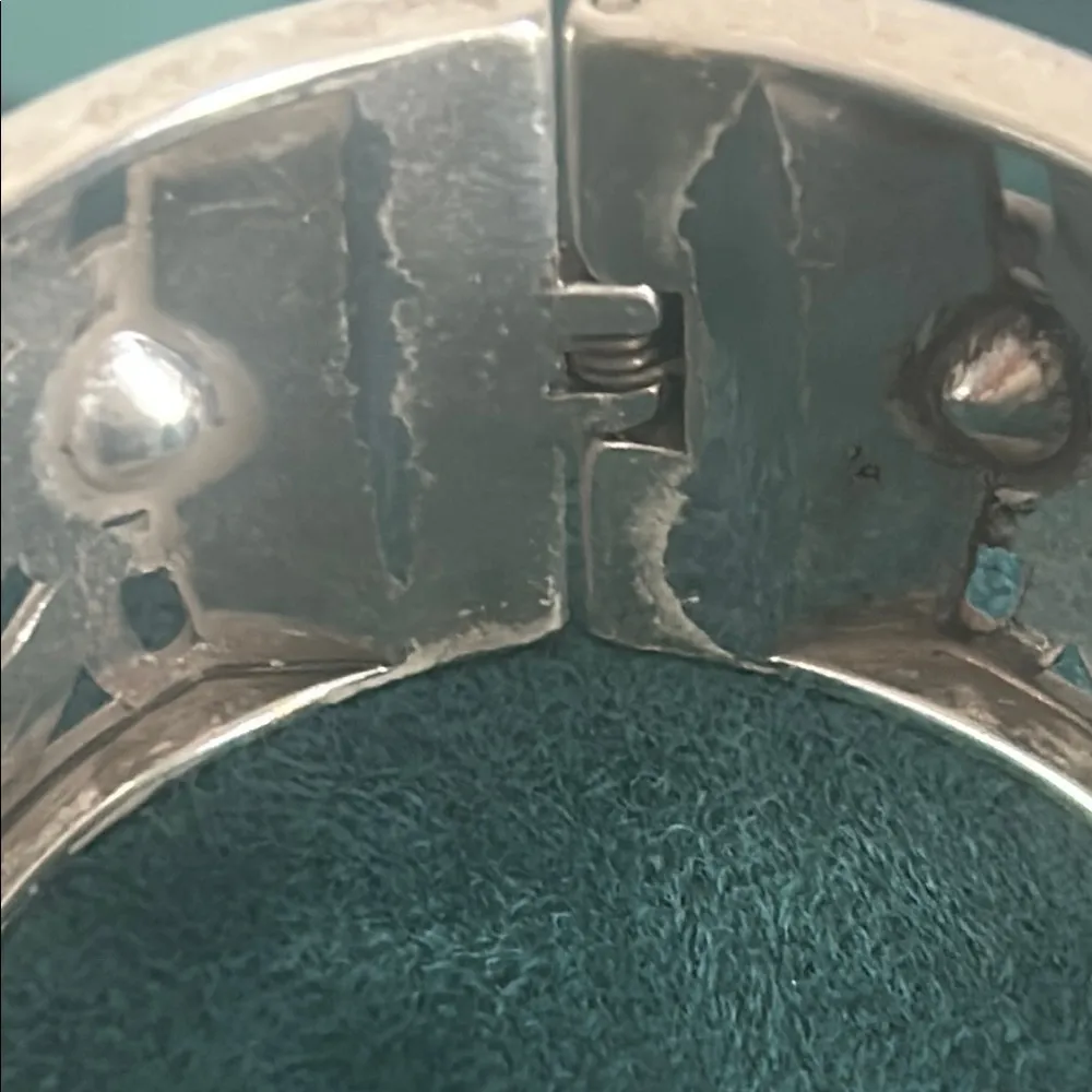 Brighton Belmonte Silver Crystal Accent Filigree Wide Cuff Hinge Bangle Bracelet - Image 5