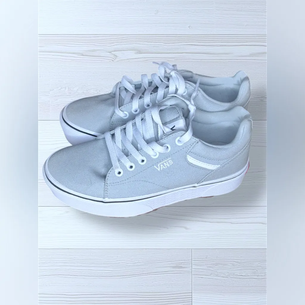 VANS Women’s Seldan Light Grey Platform ST Sneakers with Sawtooth Rubber Outsole - Image 3