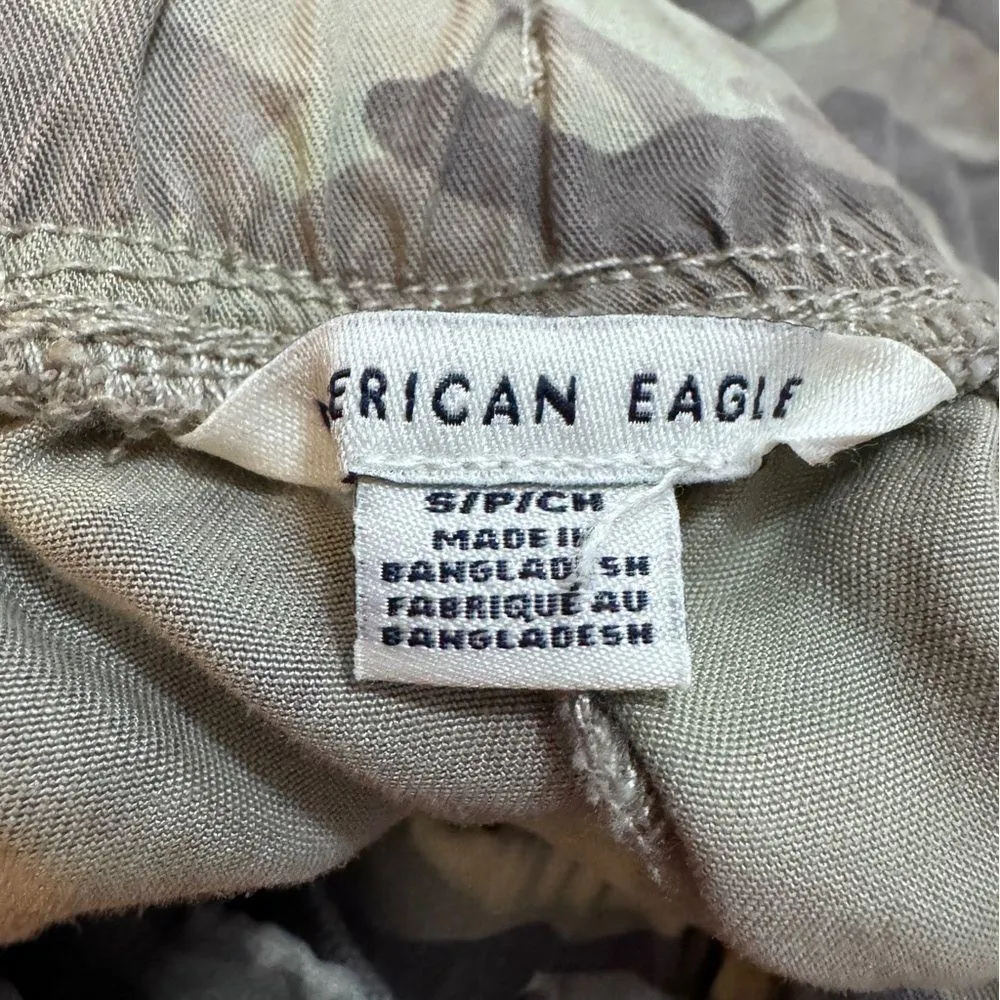 American Eagle Camo Drawstring Cargo Pants Jogger Small Green Lightweight - Image 5