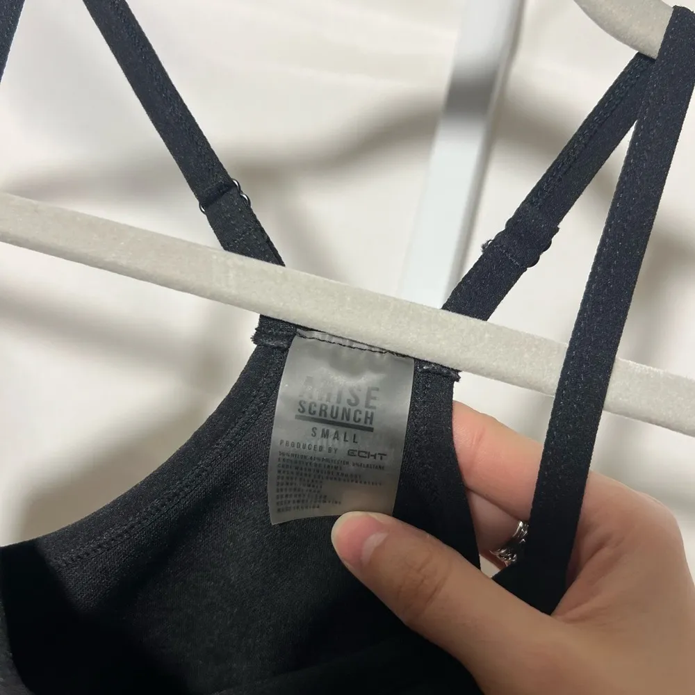 ECHT Arise Scrunch Black Sports Bra - Image 6