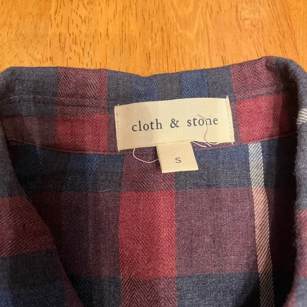 Aurora plaid shirt, size Small - Image 4