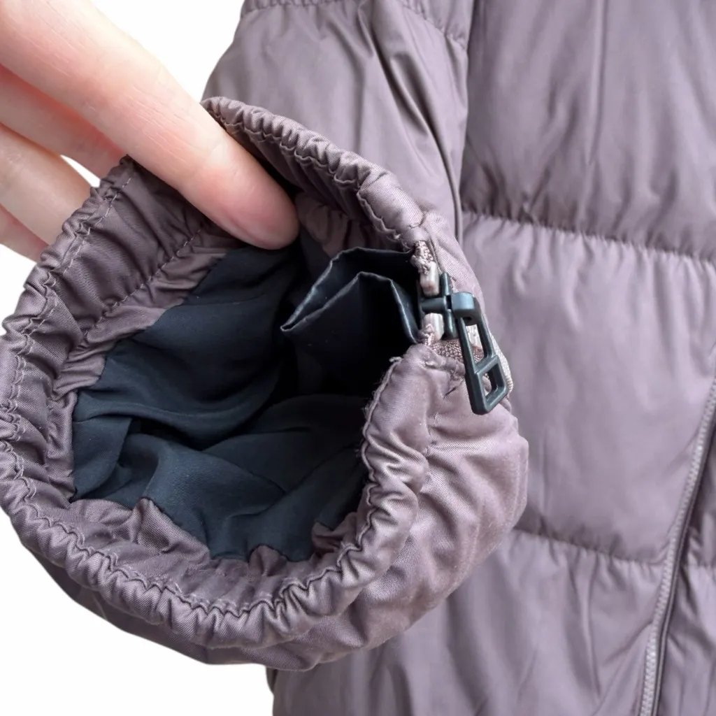 Vuori Hillside Down Jacket Mohagony - Image 9