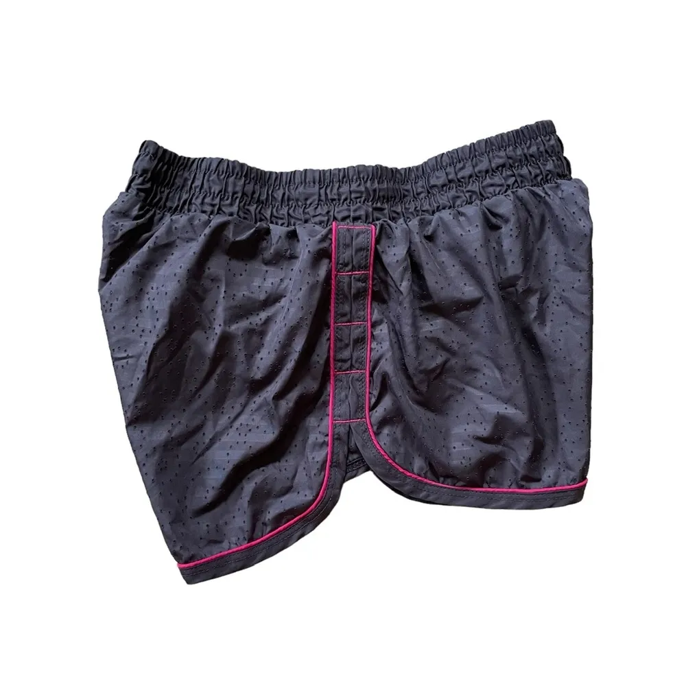Juniors’ Umbro Pink and Gray Athletic/Running Shorts - Image 3