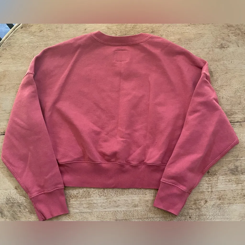 Abercrombie & Fitch Soft AF Women’s Sz M Dk Rose Cropped Embroidered Sweatshirt - Image 4