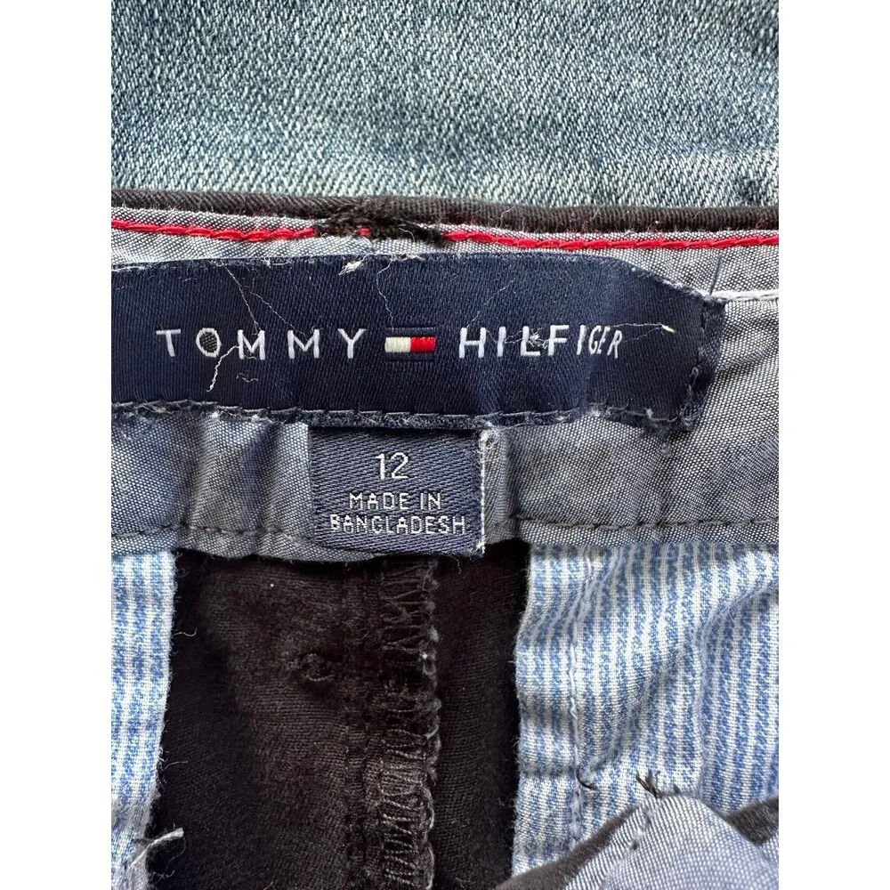 Tommy Hilfiger Women's Black Classic Soft Stretch Chino Walking Shorts 12 - Image 4