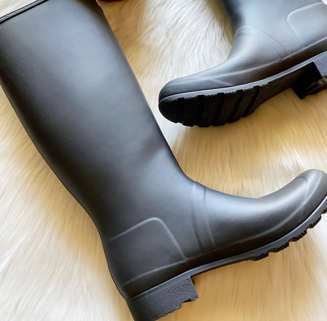 Women’s Original Tour Rain Boots - Image 6