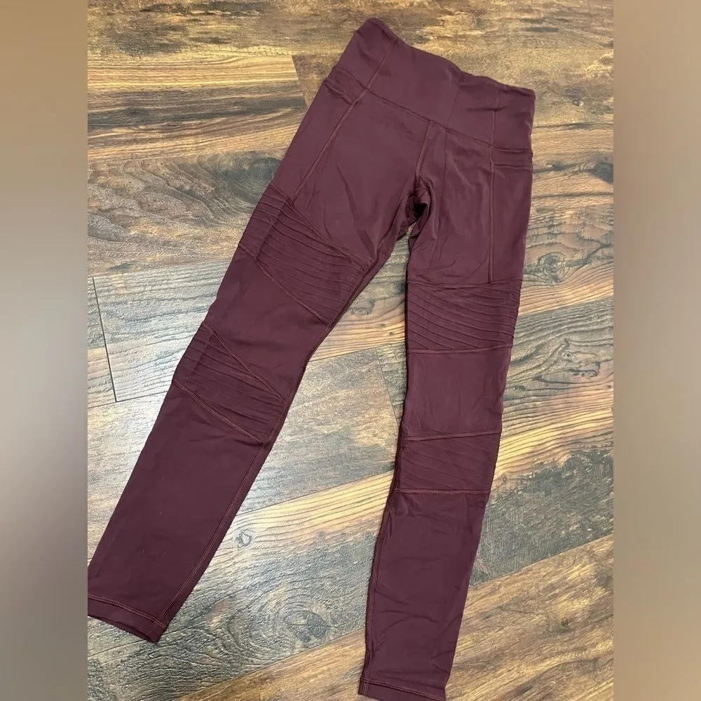 Athleta Inclination Moto Tight in Powervita, Antique Burgundy Small - Image 3