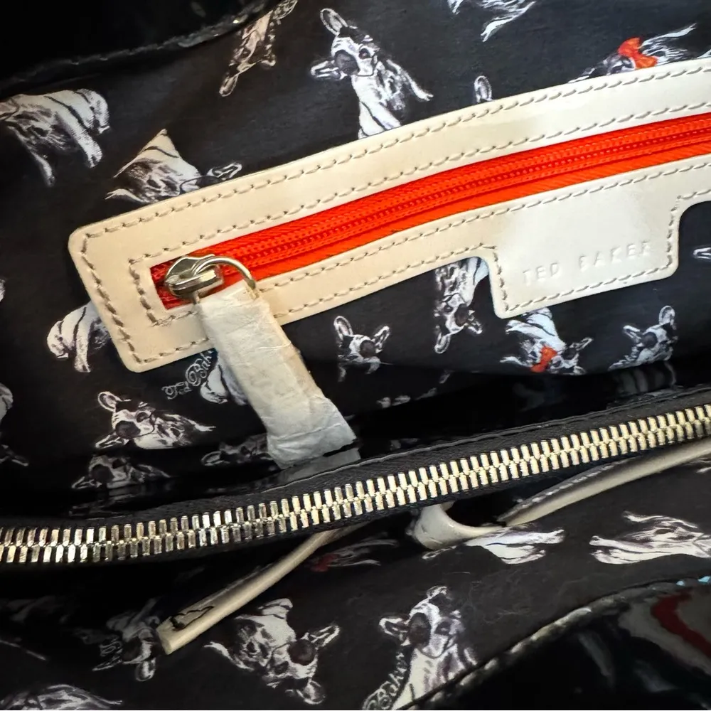 ecru & black PVC tote - Image 11