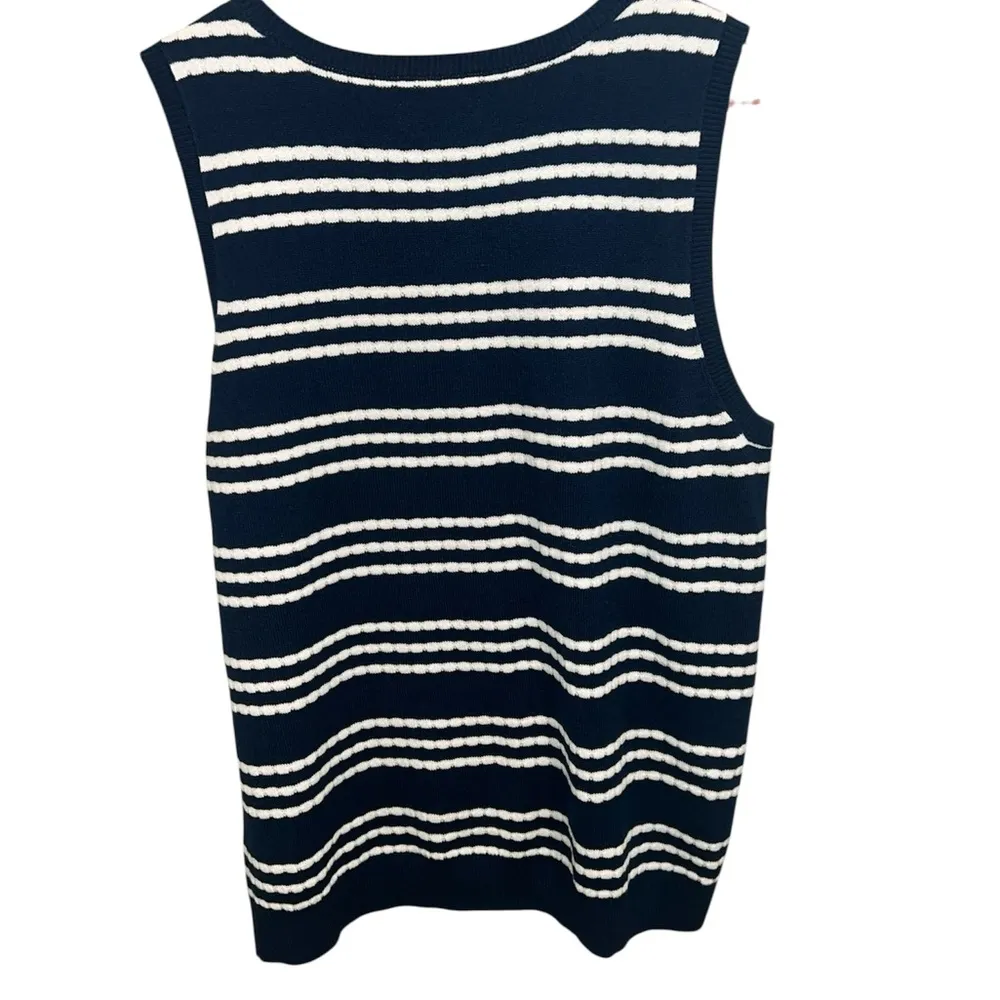 Croft & Barrow Navy and White Striped Tank Top - Image 2